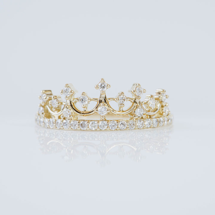 Crownリング -Classy-